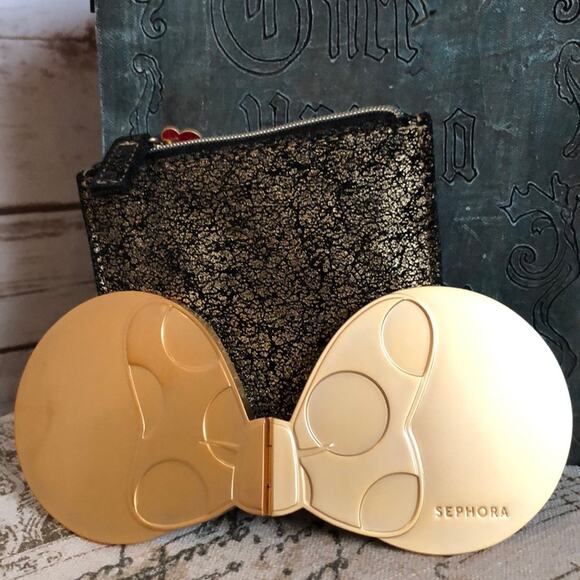 NWOT Limited Edition Sephora Minnie Mouse Compact - Picture 3 of 9